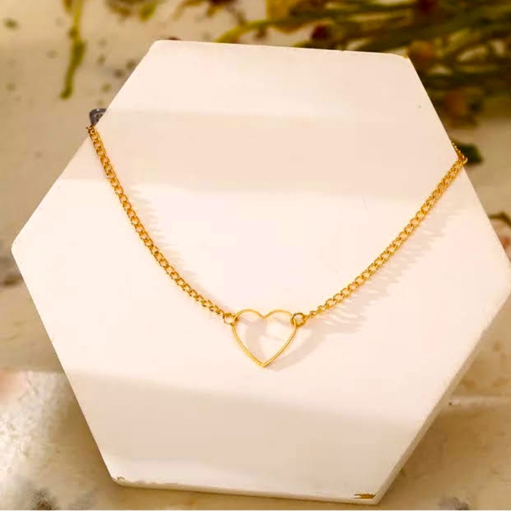 Heart choker necklace 💜💜💜 - Picture 2 of 2